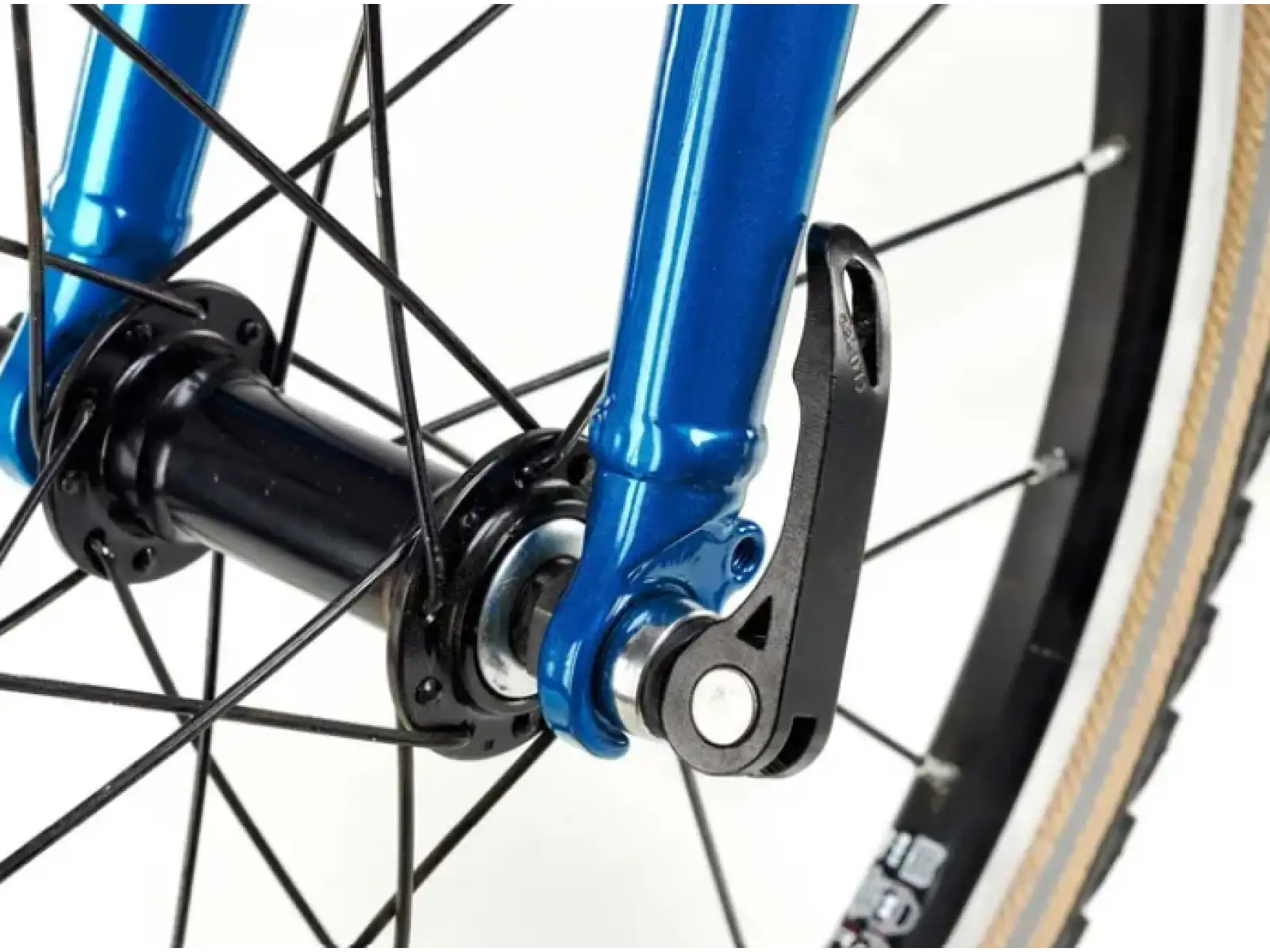 Academy Grade 4 children's bike 20" blue