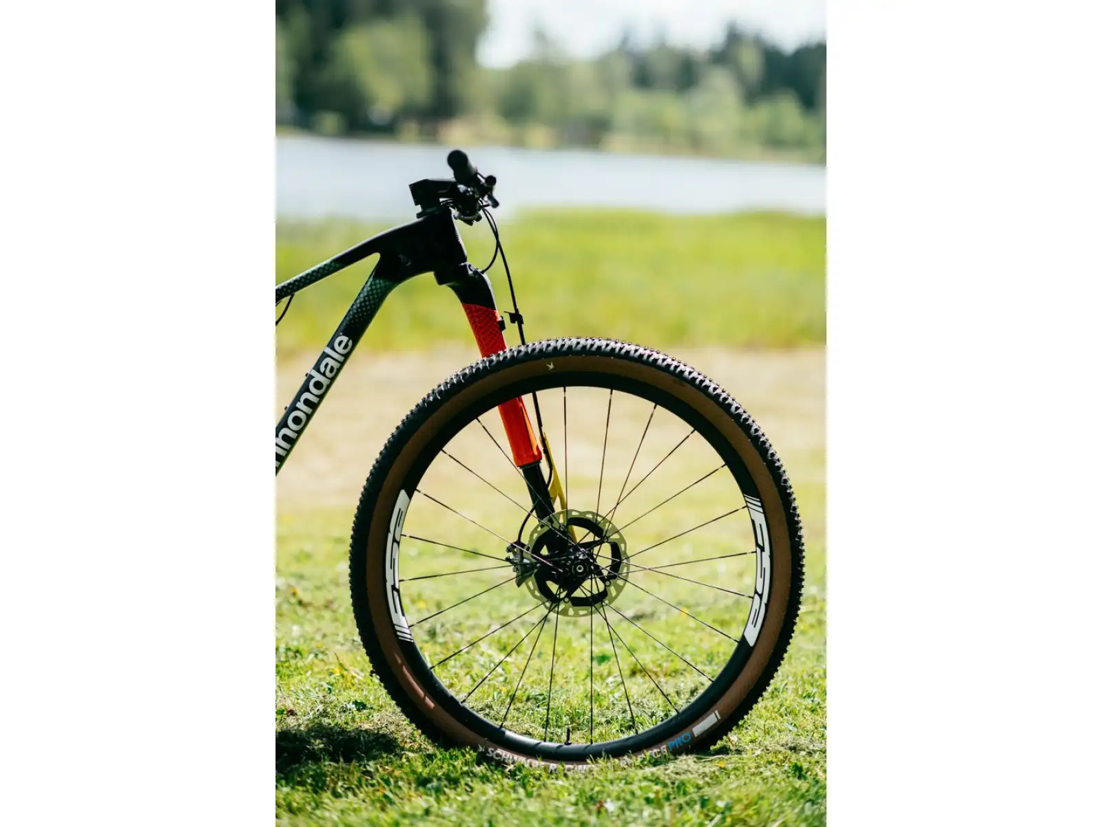 Cannondale Scalpel 29" LAB71 full-suspension bike Team Replica