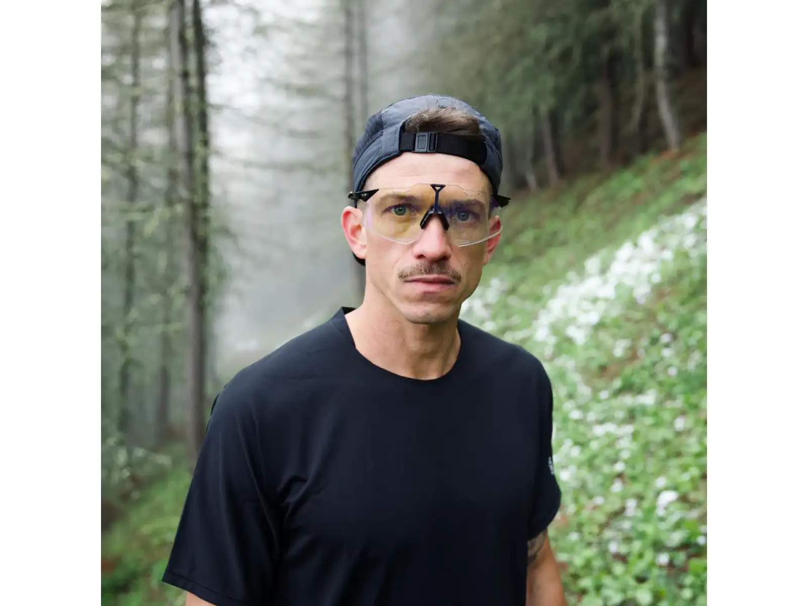 100% Hypercraft glasses Gloss Black/Photochromic Purple Mirror