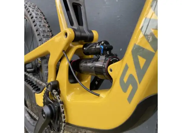 Santa Cruz Heckler SL 1 C MX S full suspension e-bike Gloss Mustard