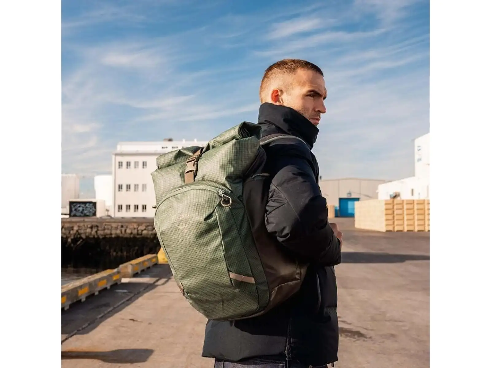 In stock New Osprey Transporter Roll Top backpack Pine Leaf