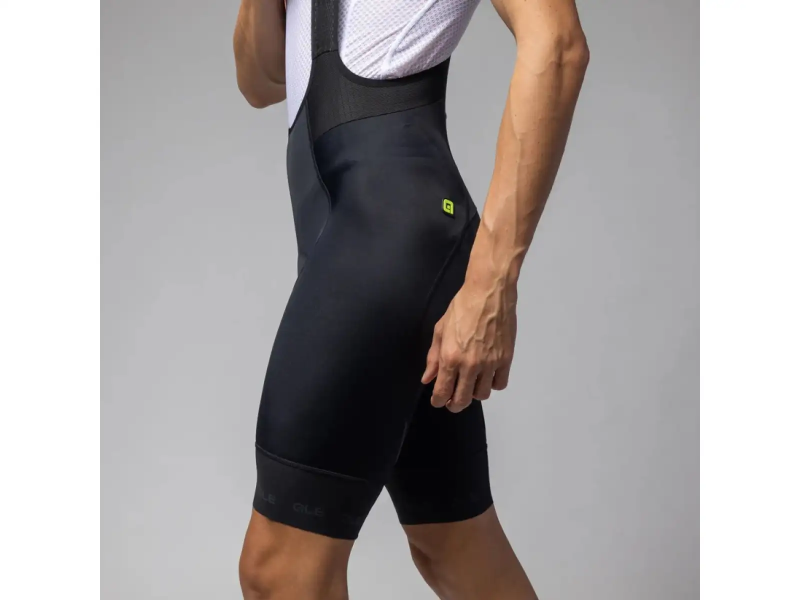 Alé PR-E Strada 2.0 men's shorts with insert and bib Black