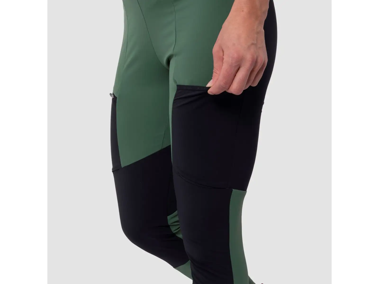 Salewa Puez Dry Responsive Cargo women's pants Black Out