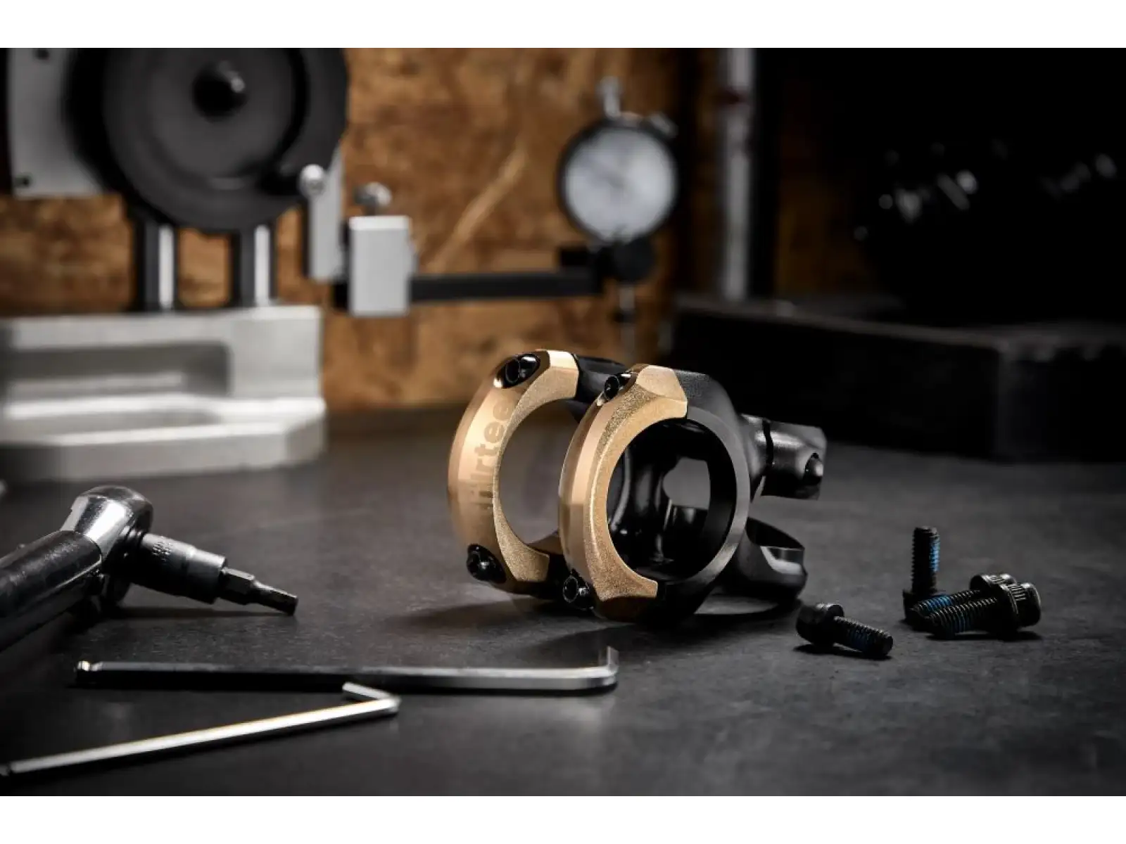 E-13 Plus 35 stem 50 mm Black/Bronze