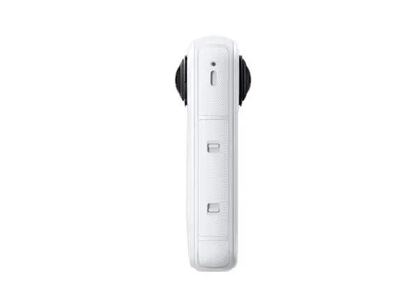 Insta360 X4 Air camera Starter Bundle white