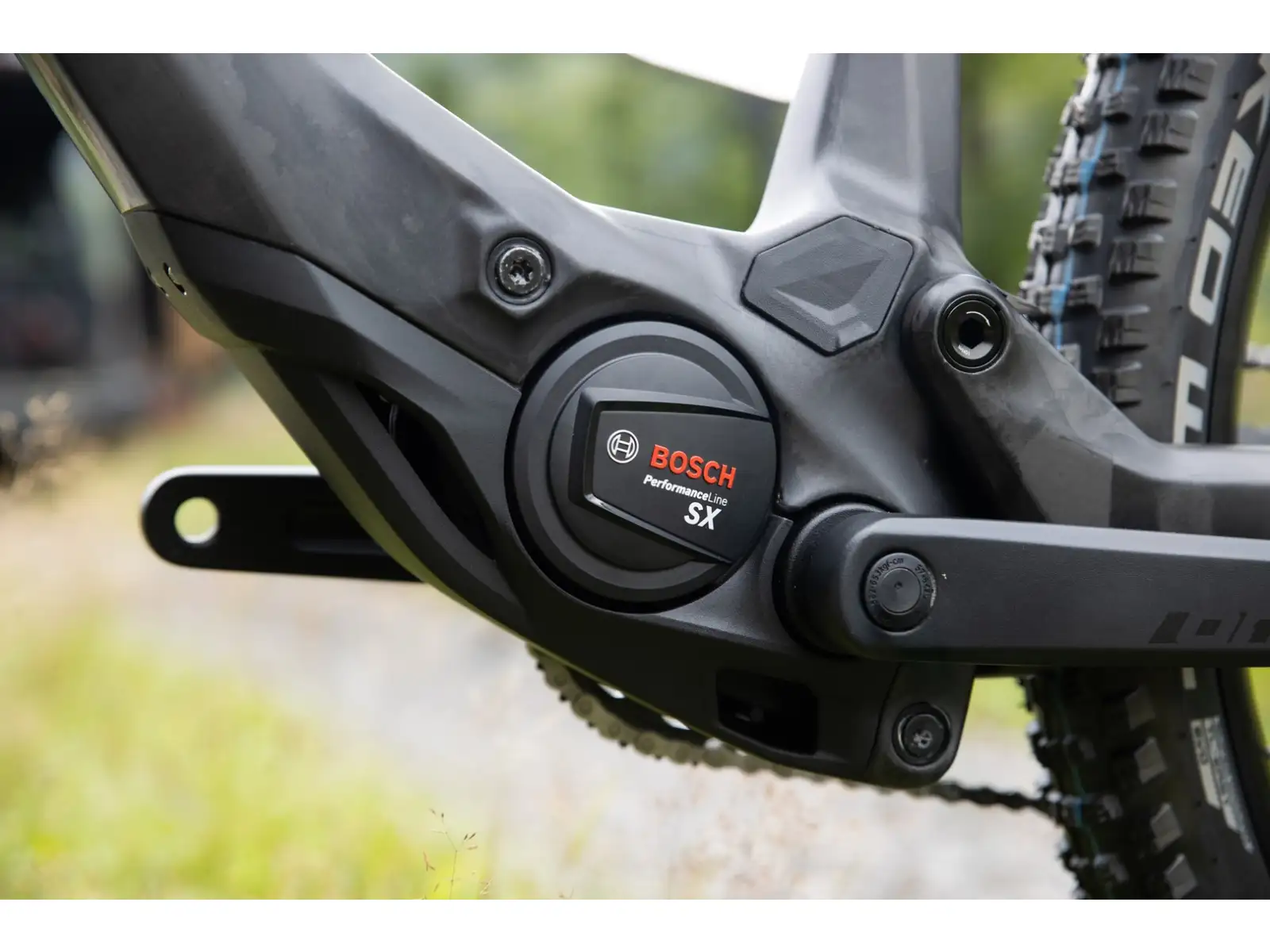 Superior iXF 9.7 full-suspension e-bike Gloss Chrome / Matte