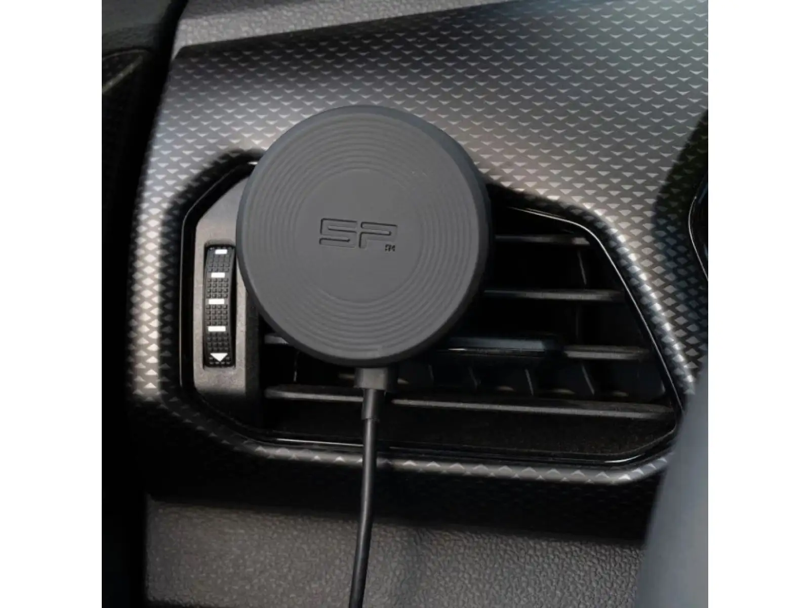 SP Connect Charging Vent Mount SPC+ phone holder
