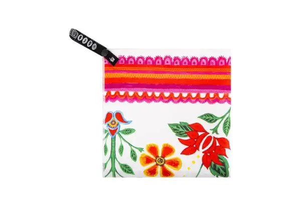 Cycology White Frida towel with pattern white