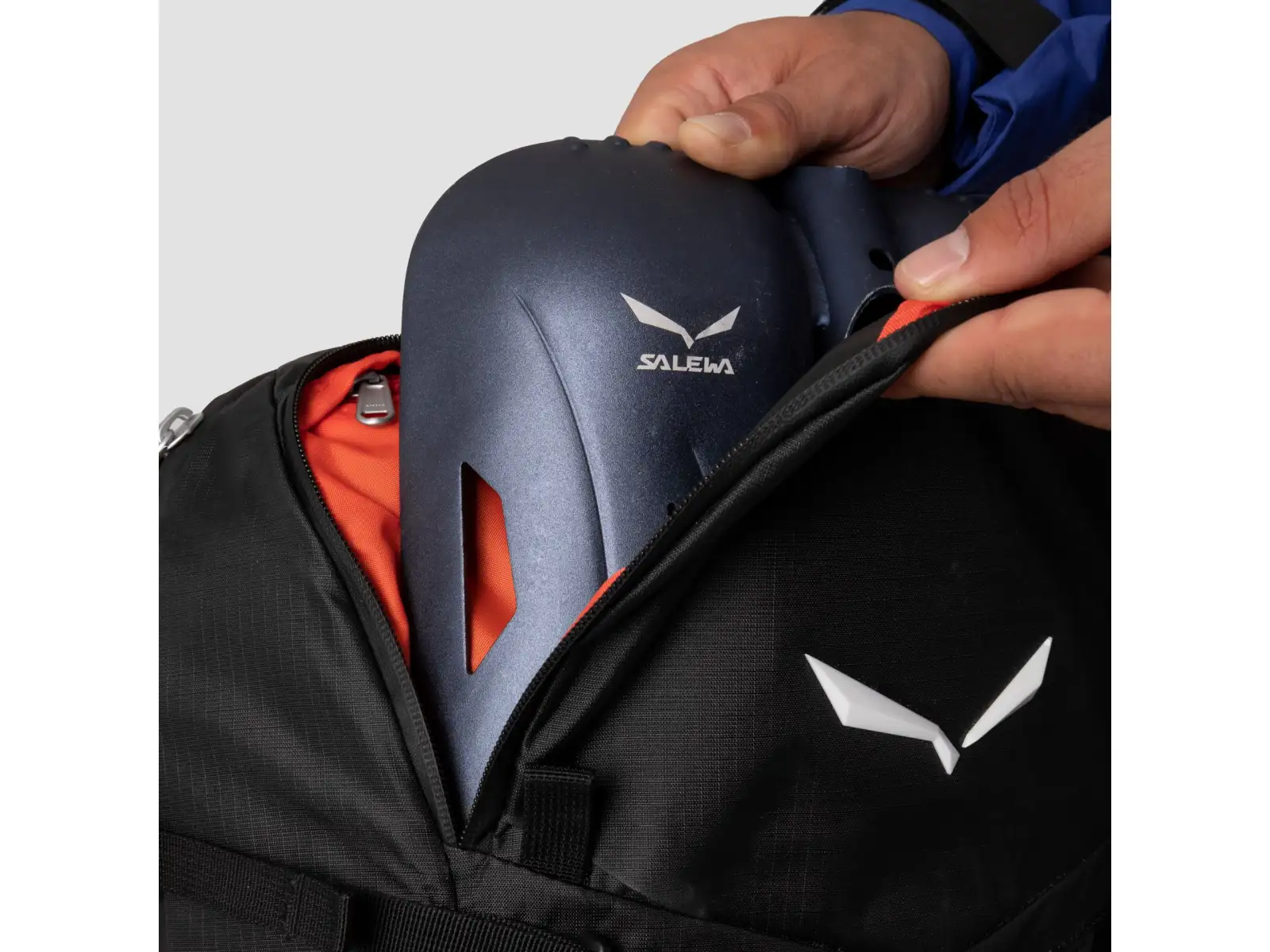 Salewa Sella 26 l backpack Black Out