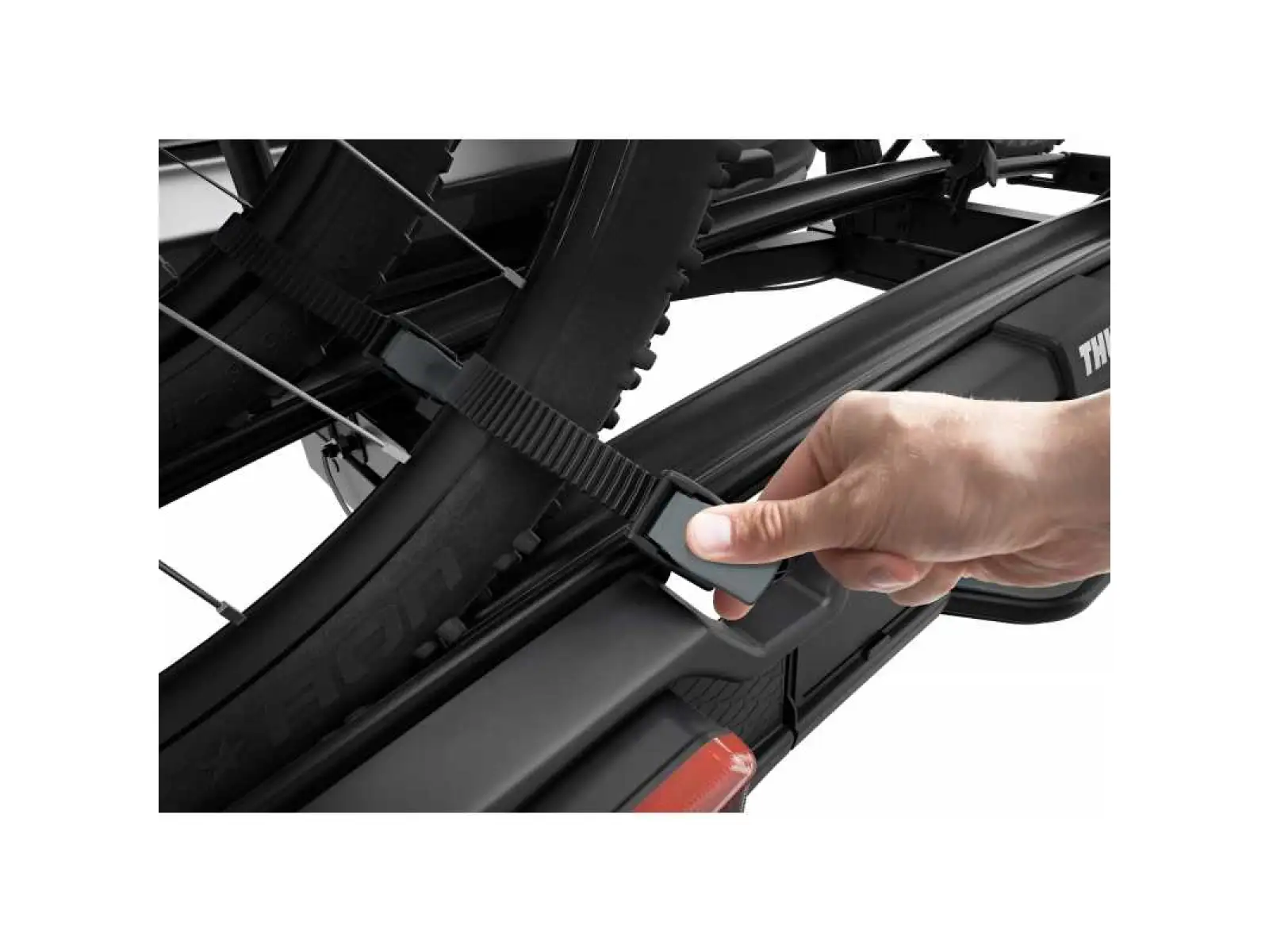 Thule VeloSpace XT carrier on tow bar for 3-4 bikes