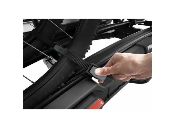 Thule VeloSpace XT carrier on tow bar for 3-4 bikes