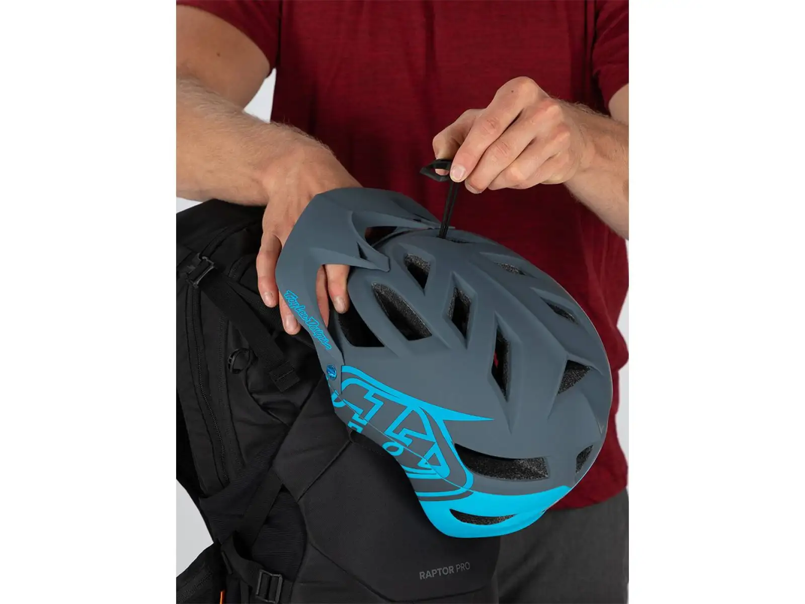 Osprey Raptor Pro Backpack 18 L Back