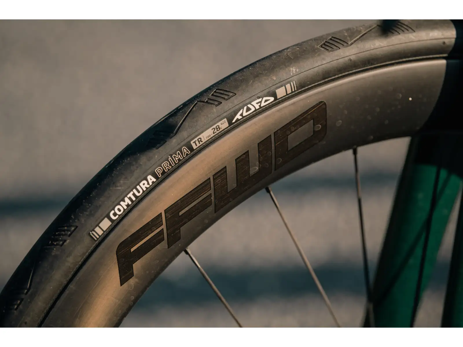 Isaac Meson Ultegra Di2 road bike Jade Green