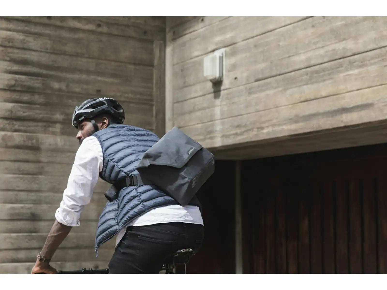 Apidura City Messenger backpack 13"
