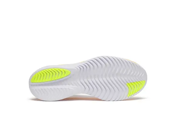 Saucony Kinvara 15 unisex running shoes Peel/White