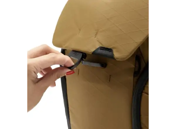 Peak Design Everyday Backpack 20 l Coyote backpack