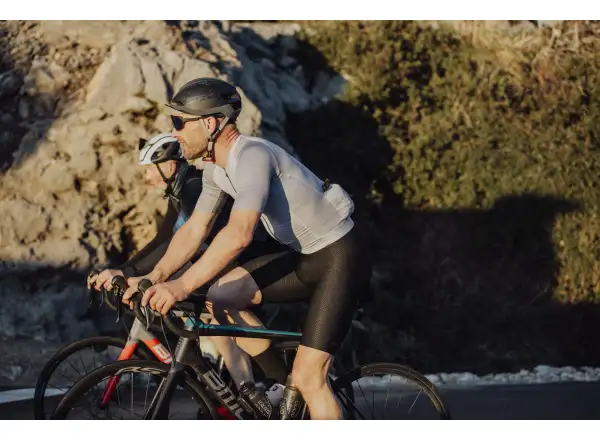 Force F Winner bib shorts with padding black