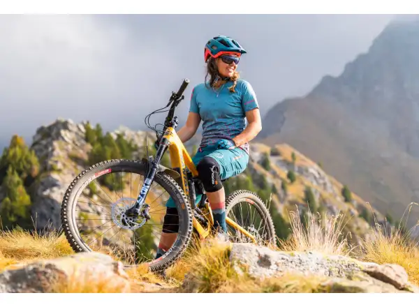 Endura SingleTrack helmet Green