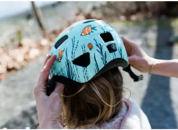 Lazer PNUT KC children's helmet sea world
