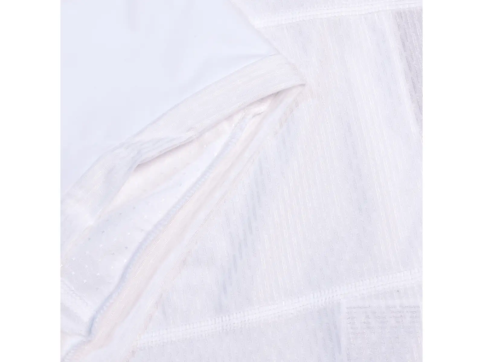 Endura Windproof Translite sleeveless base layer White