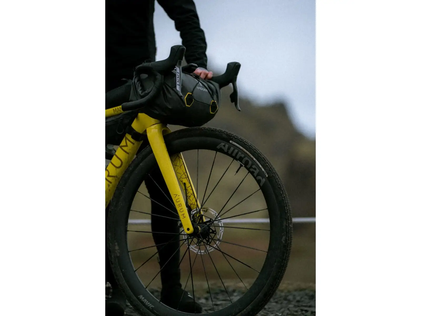 Mavic Allroad SL Carbon DISC CL gravel wheelset