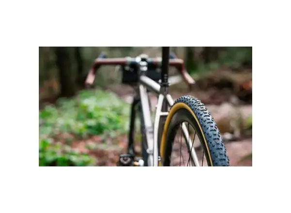 Challenge Gravine TLR Pro 700x40 gravel tire Black/Tan