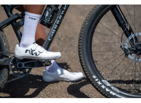 Northwave Extreme X cycling shoes White