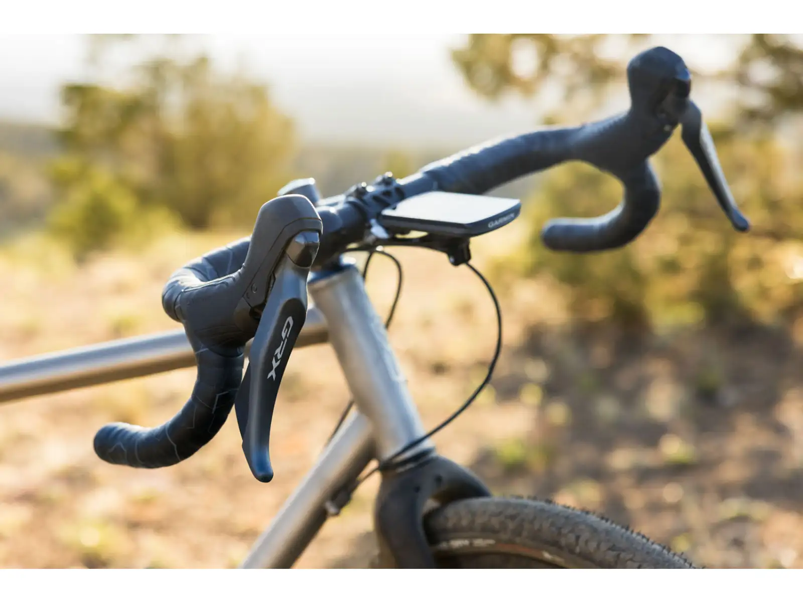 Shimano GRX ST-RX820+BR-RX820 Rear Disc Brake and 12-speed Shifter