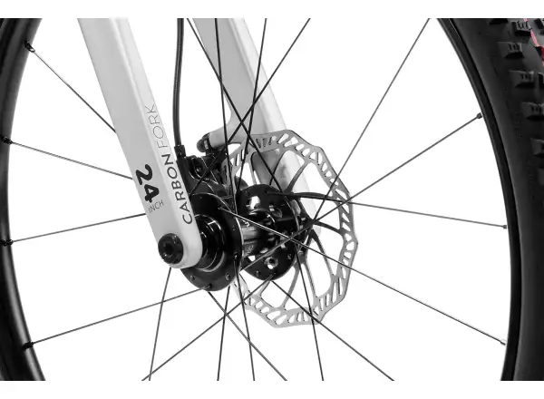 Woom 5 OFF Black 24 children's bike