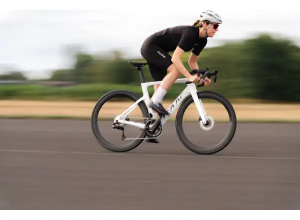 Isaac Meson Ultegra Di2 road bike Mineral White