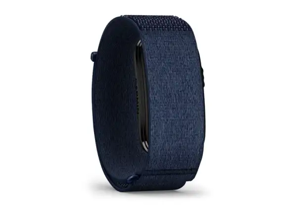 Garmin CIRQA smart bracelet Captain Blue