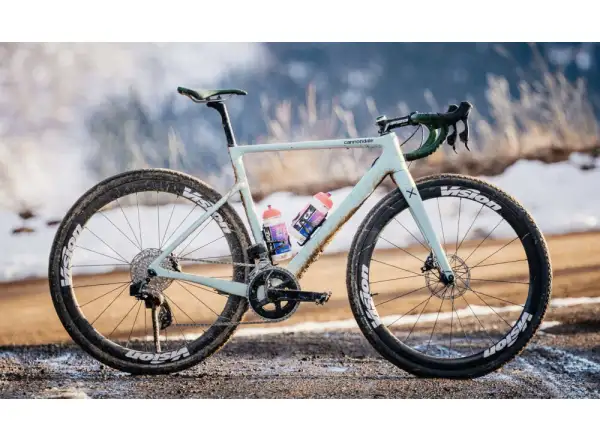 Cannondale SuperSix Evo SE 2 gravel bike Olive Green