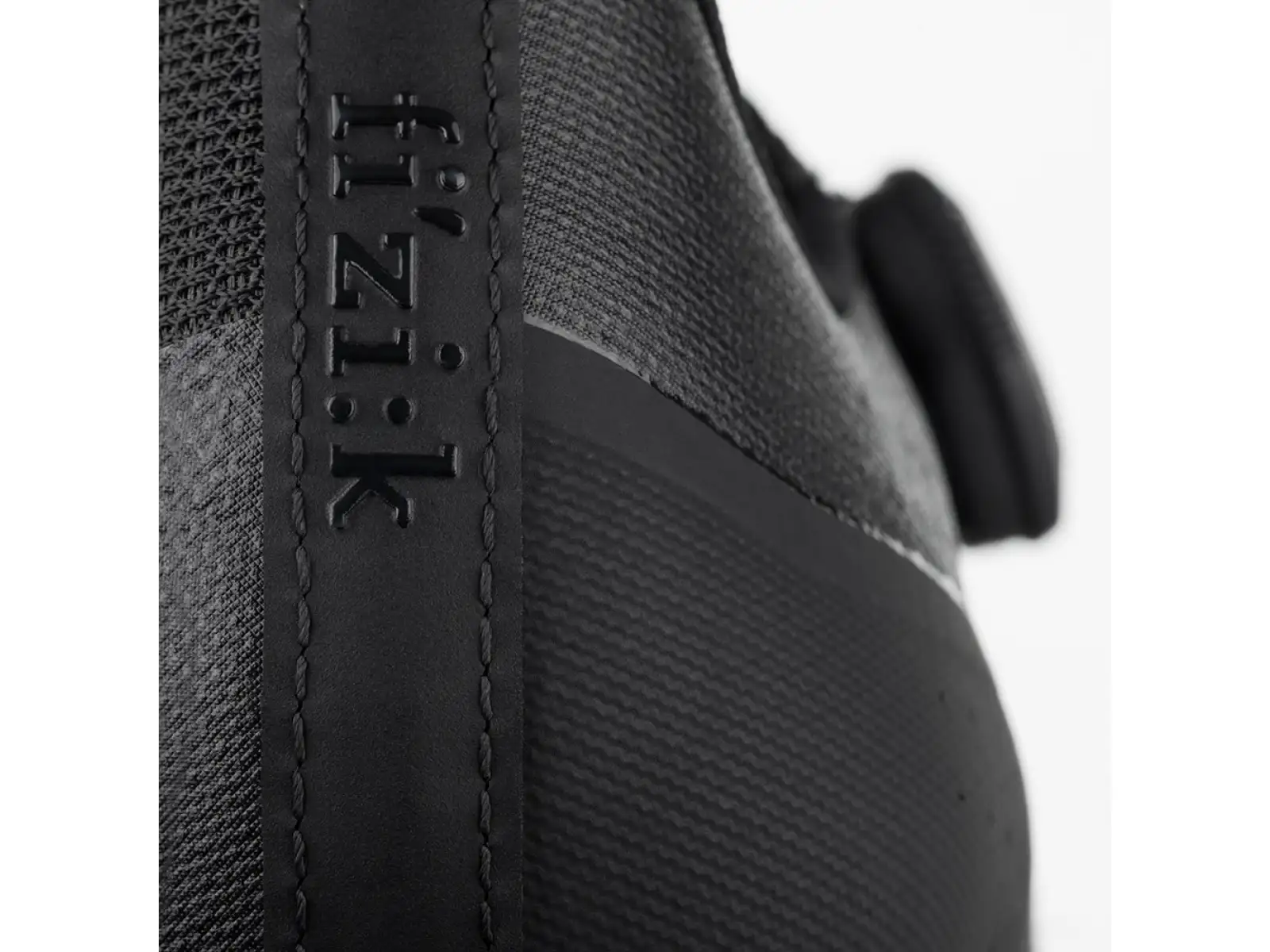 Fizik Tempo Overcurve R4 road men's cycling shoes Black/Black