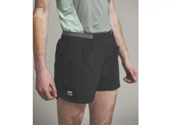 Ortovox Trace men's shorts Black Raven