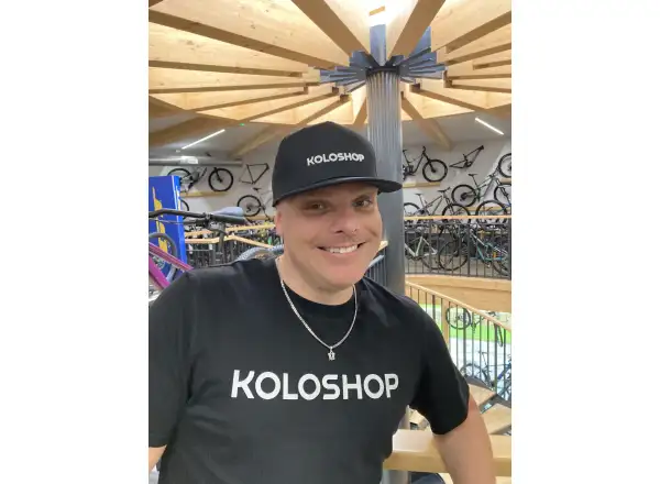 Koloshop Snapback Rapper 2024 cap Black