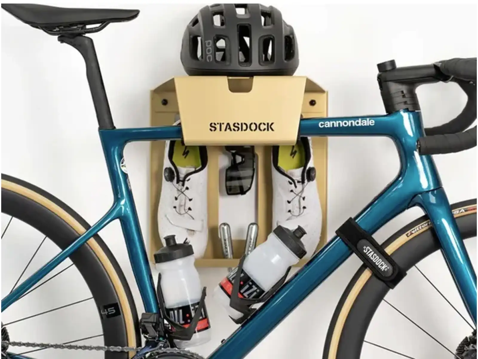 Stasdock strap for securing the front wheel