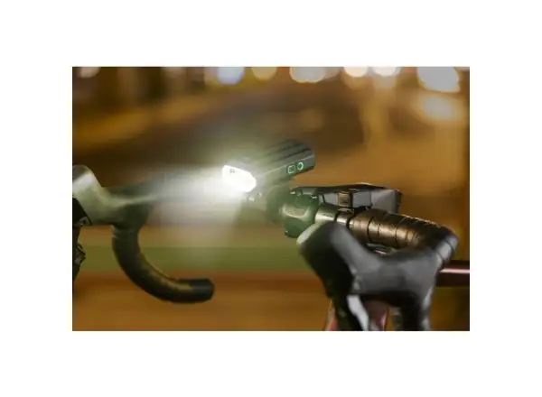 Giant Recon HL 1200 front light USB