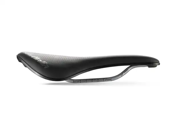 Selle Italia Novus Evo Boost TI 316 Superflow L3 saddle black