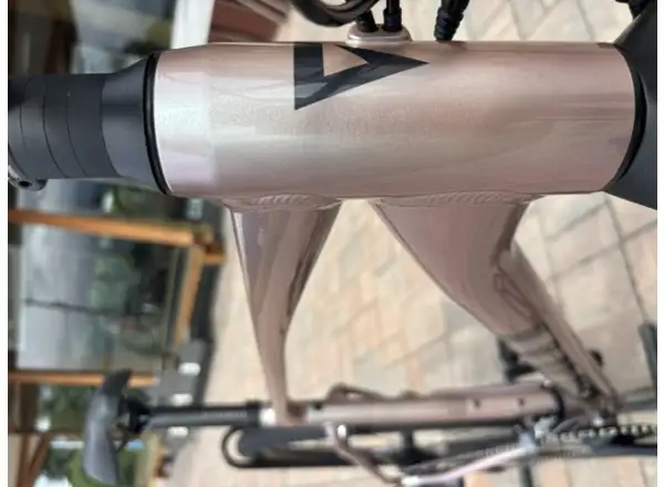 Giant Roam 3 trekking bike Shell White SAMPLE