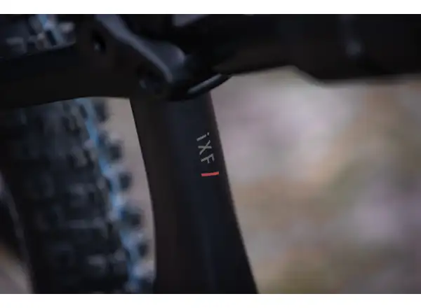 Superior iXF 9.7 full-suspension lightweight e-bike