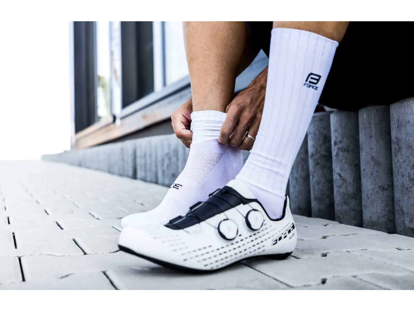 Force Hipper cycling socks white