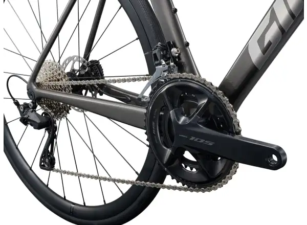 Giant TCR Advanced 2 KOM road bike Stealth Chrome