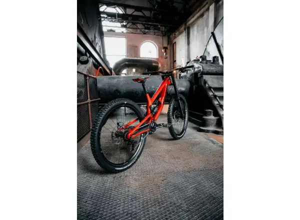 Nukeproof Dissent Carbon Pro 297 GX DH7 downhill bike Red