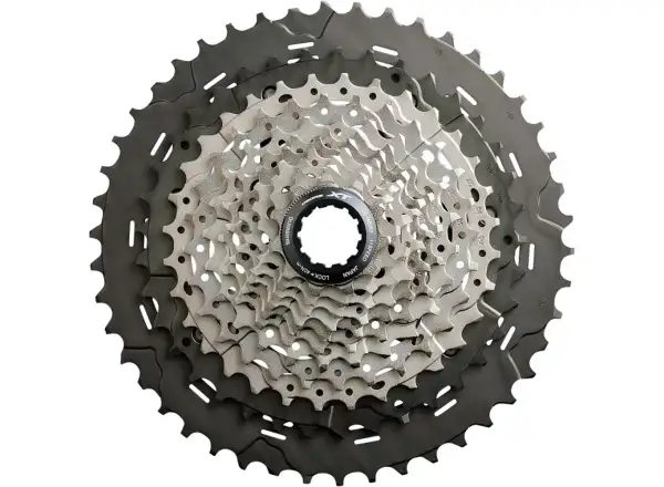 Shimano XT CS-M8000 11-46 11sp. cassette Unpacked