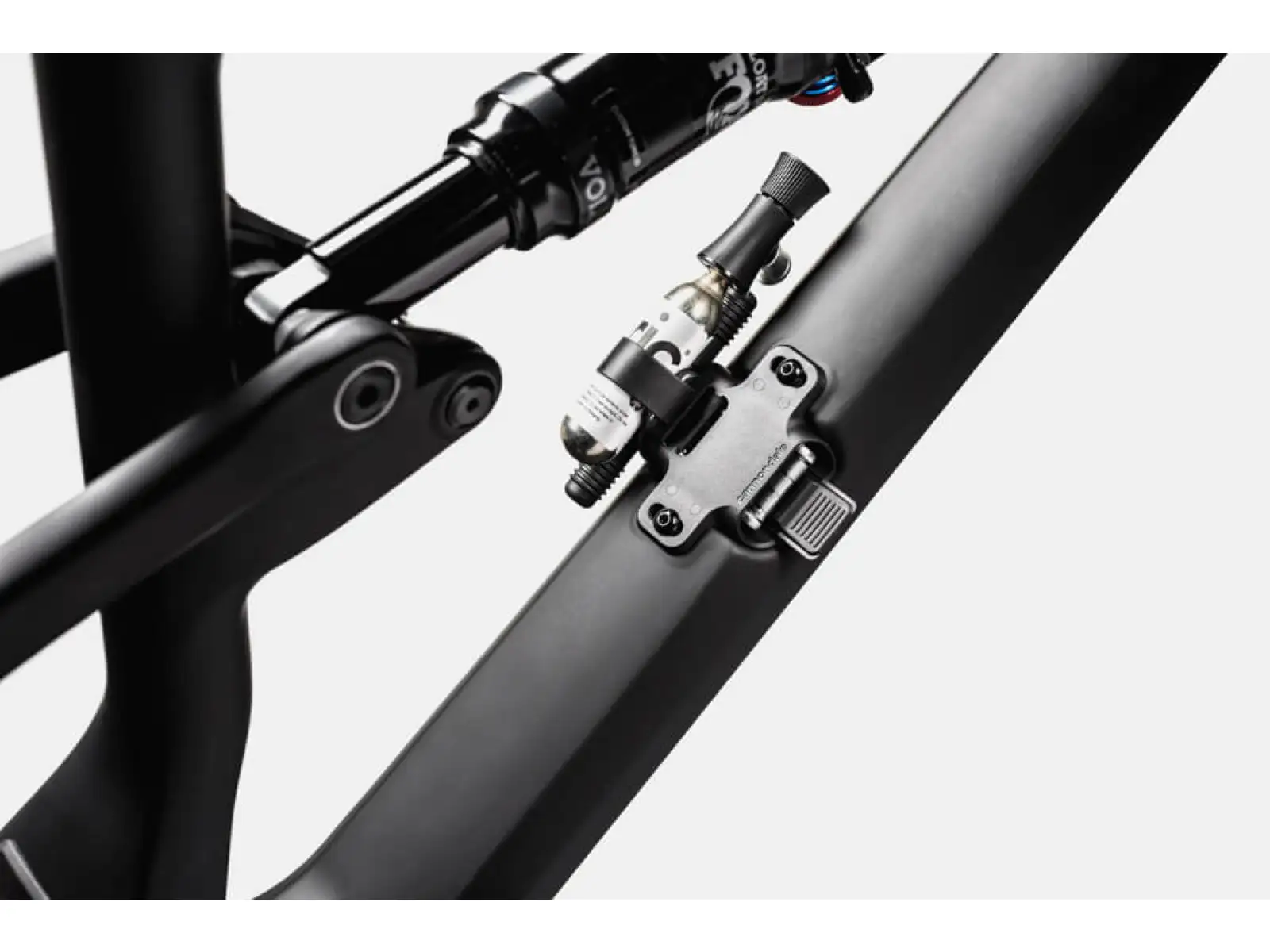 Cannondale Scalpel Carbon SE 2 mountain bike Black magic