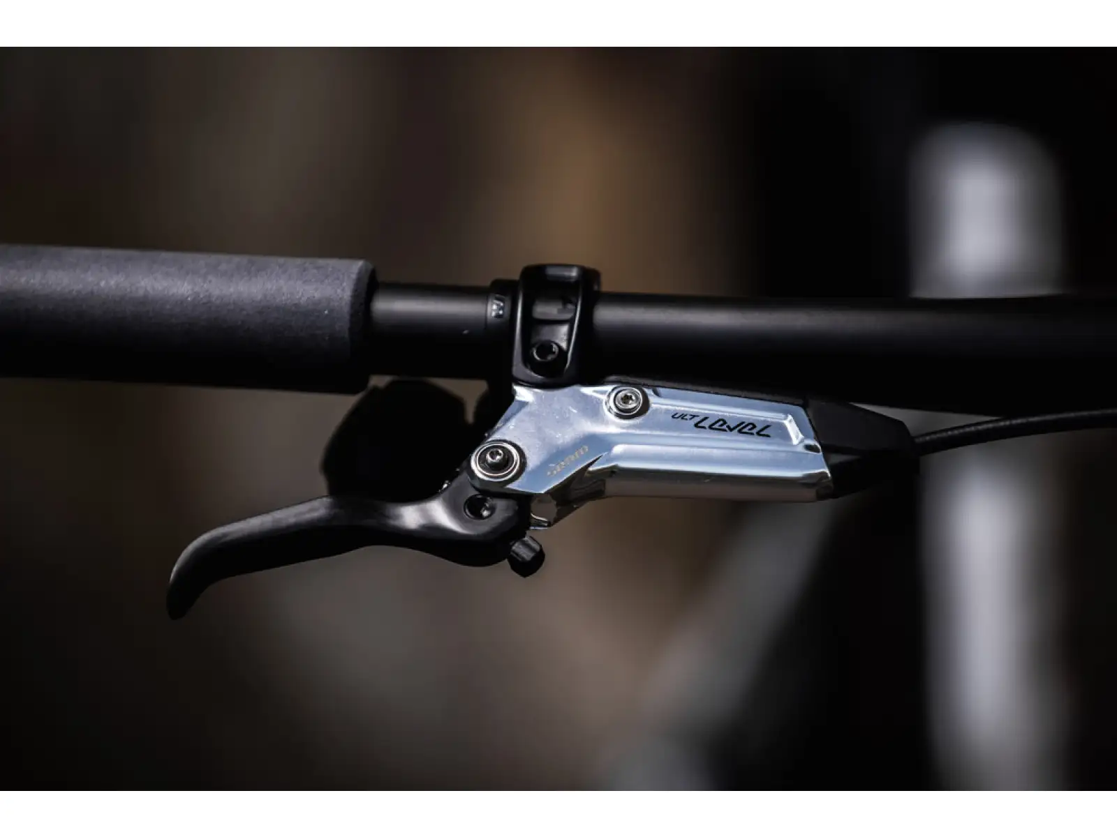 Sram Level Ultimate Stealth 4P Disc Brake Front