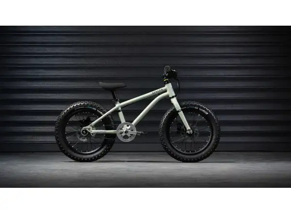 Early Rider Seeker X16 children's bike Sage Green