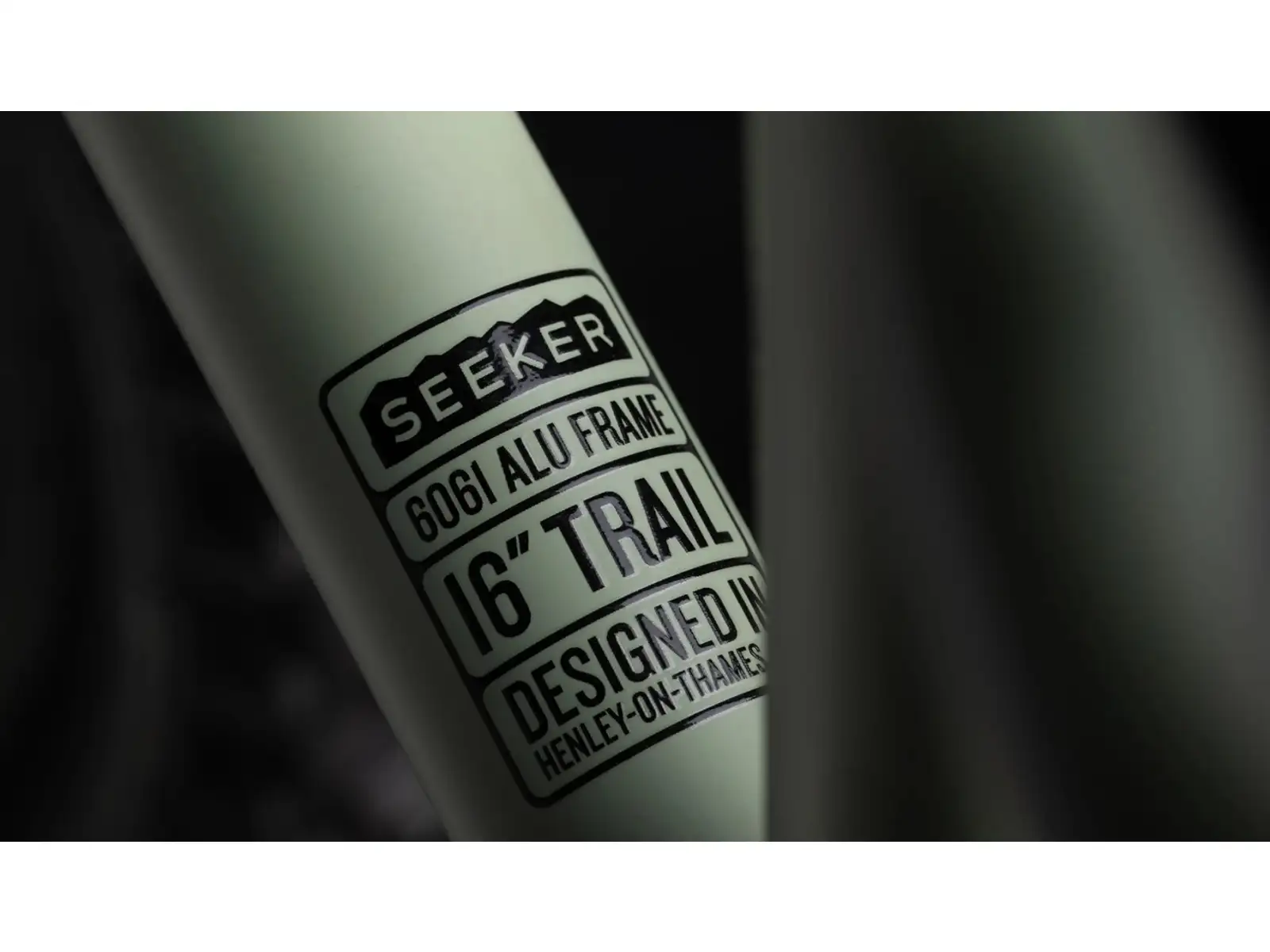 Early Rider Seeker 16 children's bike Sage Green