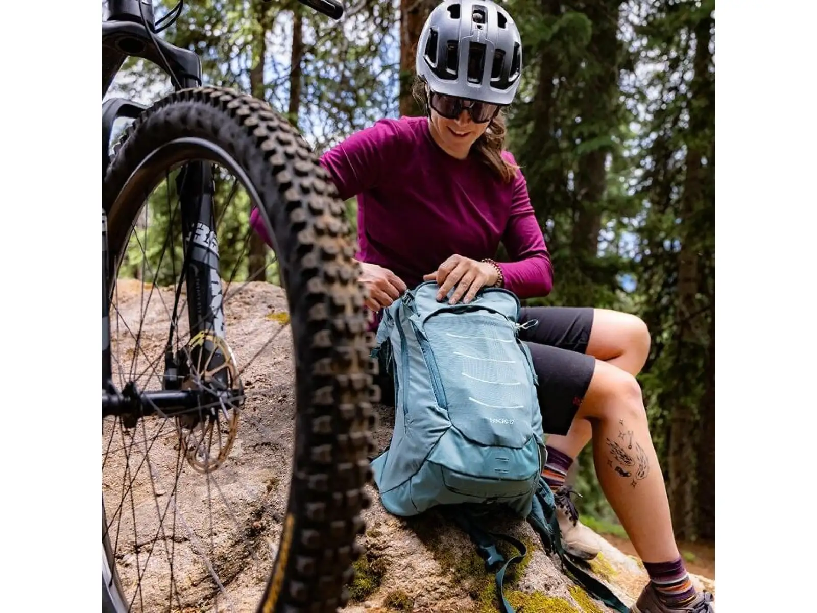 Osprey Syncro 12 backpack Cascade Blue