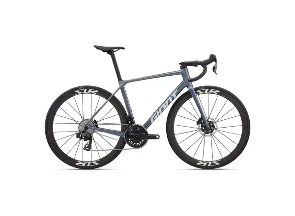 Giant TCR Advanced Pro 0-AXS road bike Midnight Moon